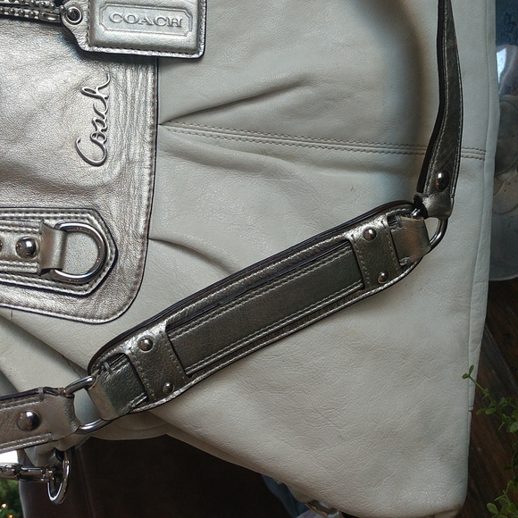 Coach Leather Bag - Picture 3 of 14